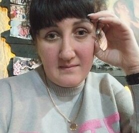 Оля